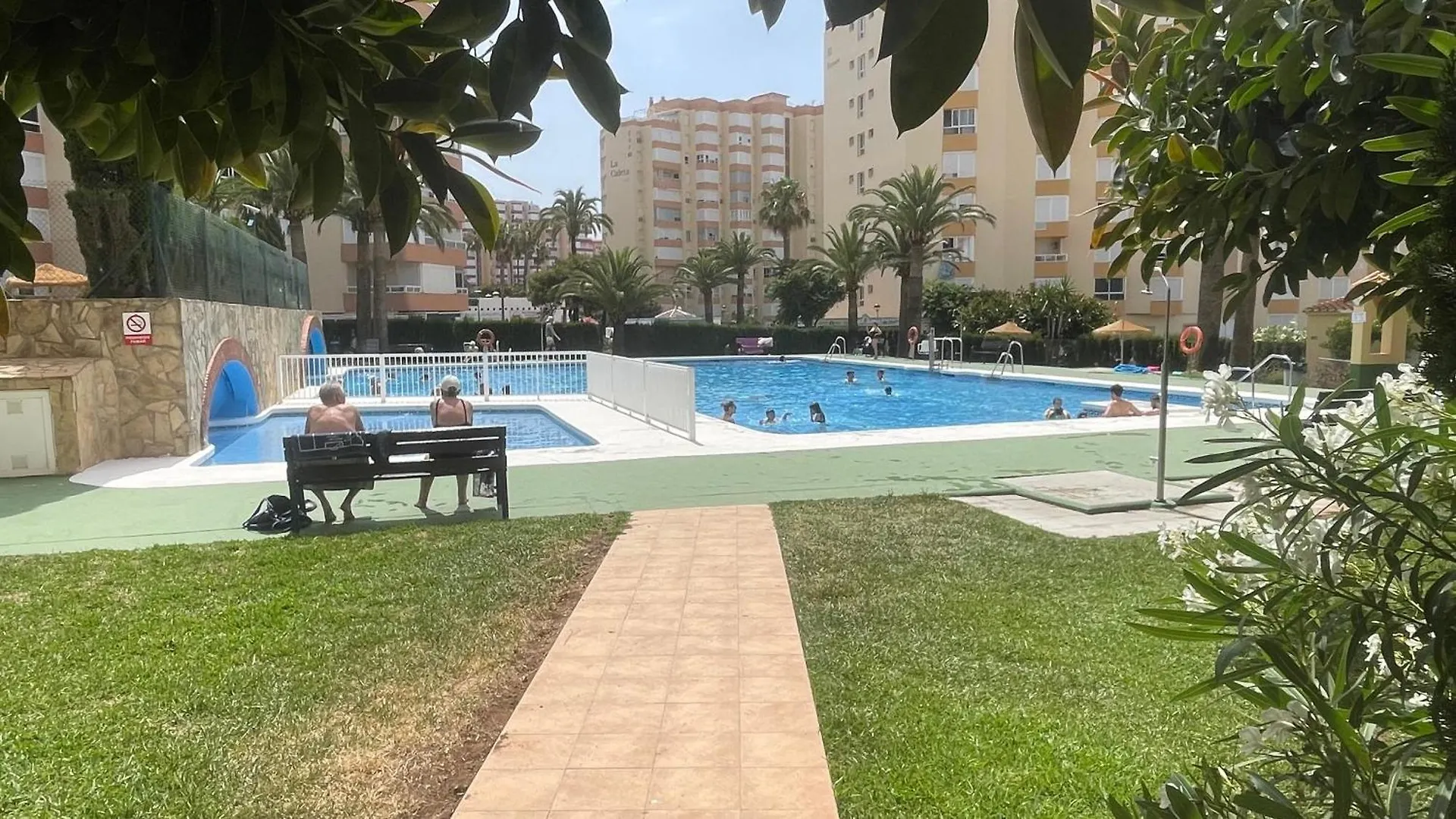 Sunbeach Solymar Bloque 84 Torrox Costa Spanje